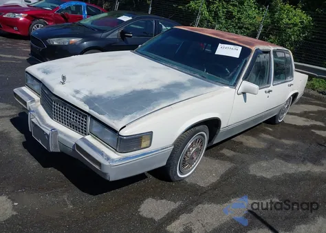1989 Cadillac Deville из США, поврежденный, VIN 1G6CD5159K4342392